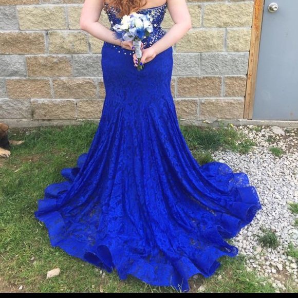 & Other Stories Dresses & Skirts - Prom dress need gone!